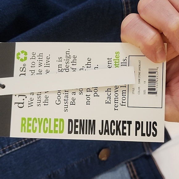 Womens Jean jacket never worn - Picture 2 of 3